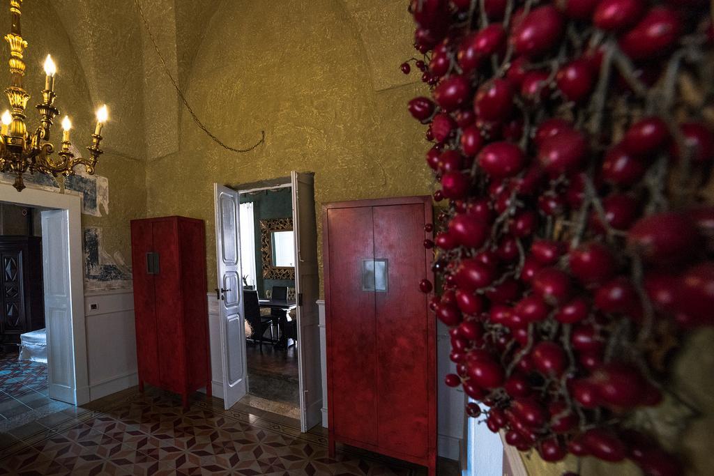 Bed and Breakfast Palazzo Delle Viole Ория Экстерьер фото